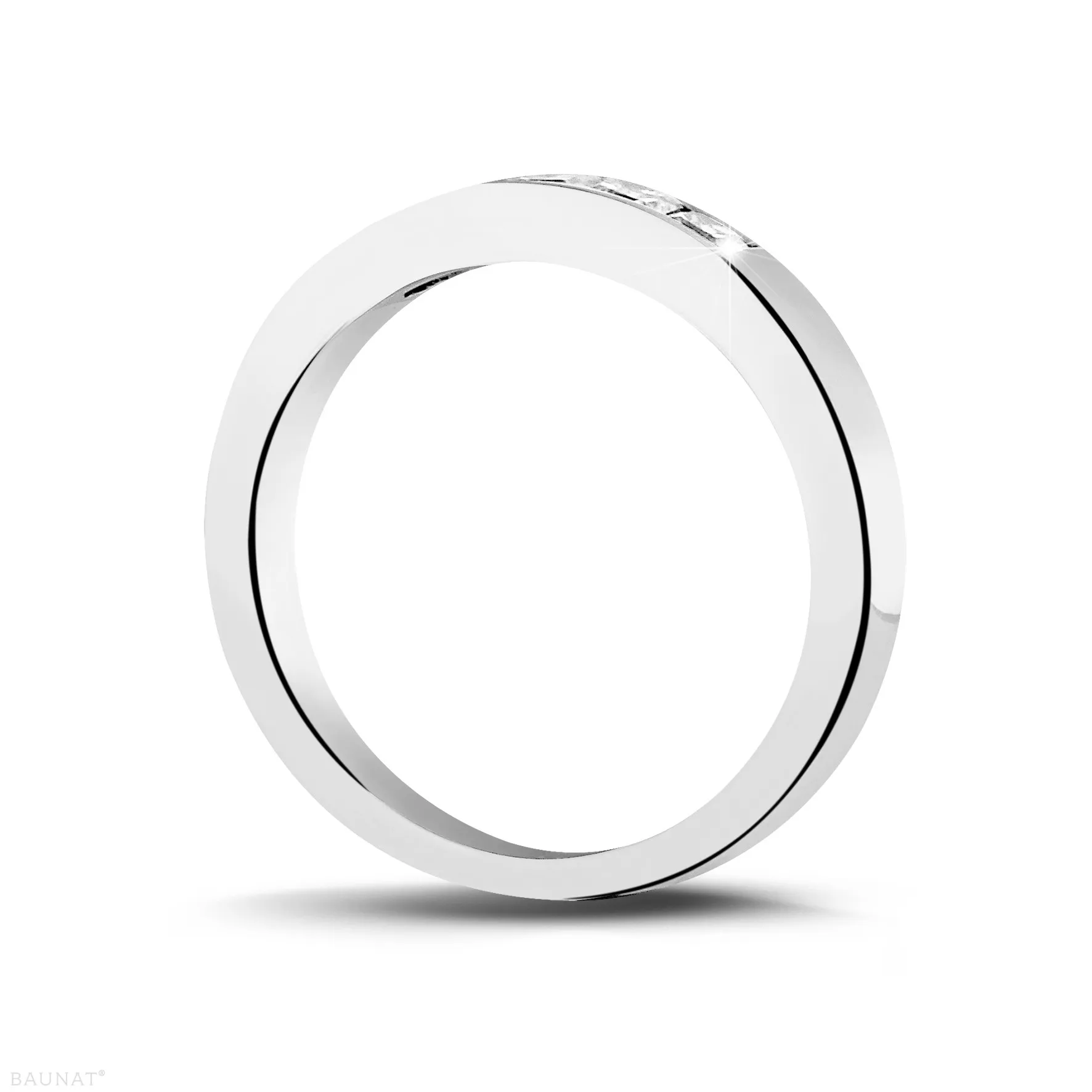 0.50 quilates alianza en platino con diamantes talla princesa 