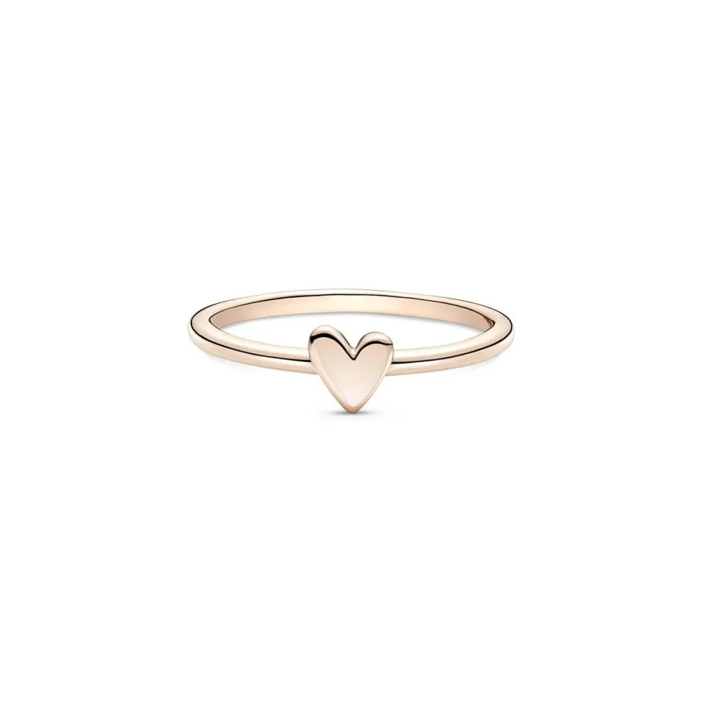 Anillo con un recubrimiento en oro rosa de 14k Corazón A Mano Alzada