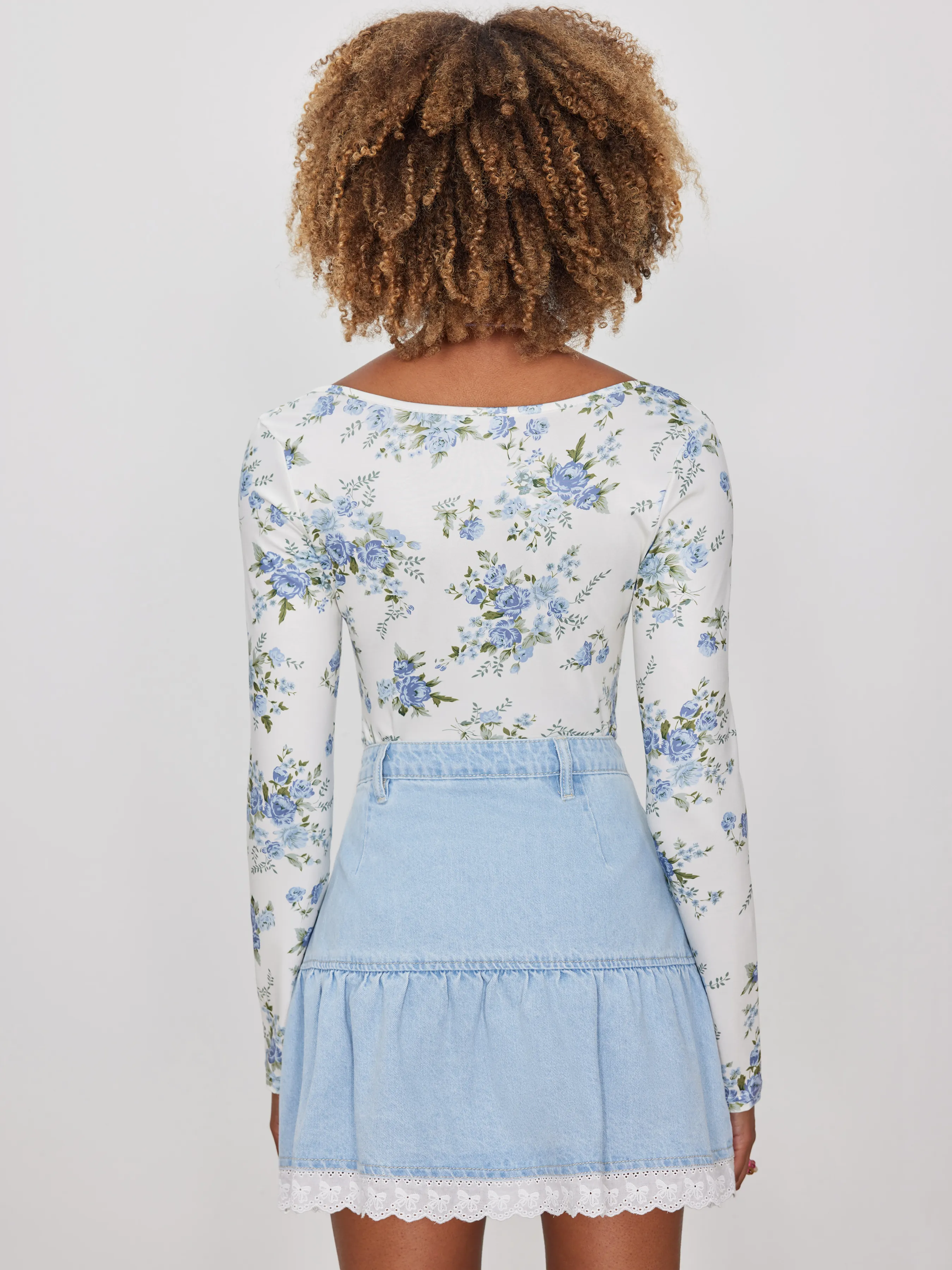 Body con corpiño fruncido de cuello cuadrado y estampado floral