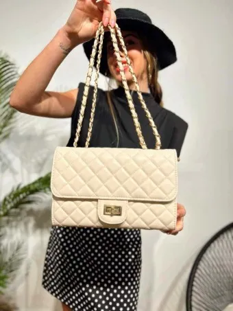 Bolso Acolchado Cadena CHARLENE Beige