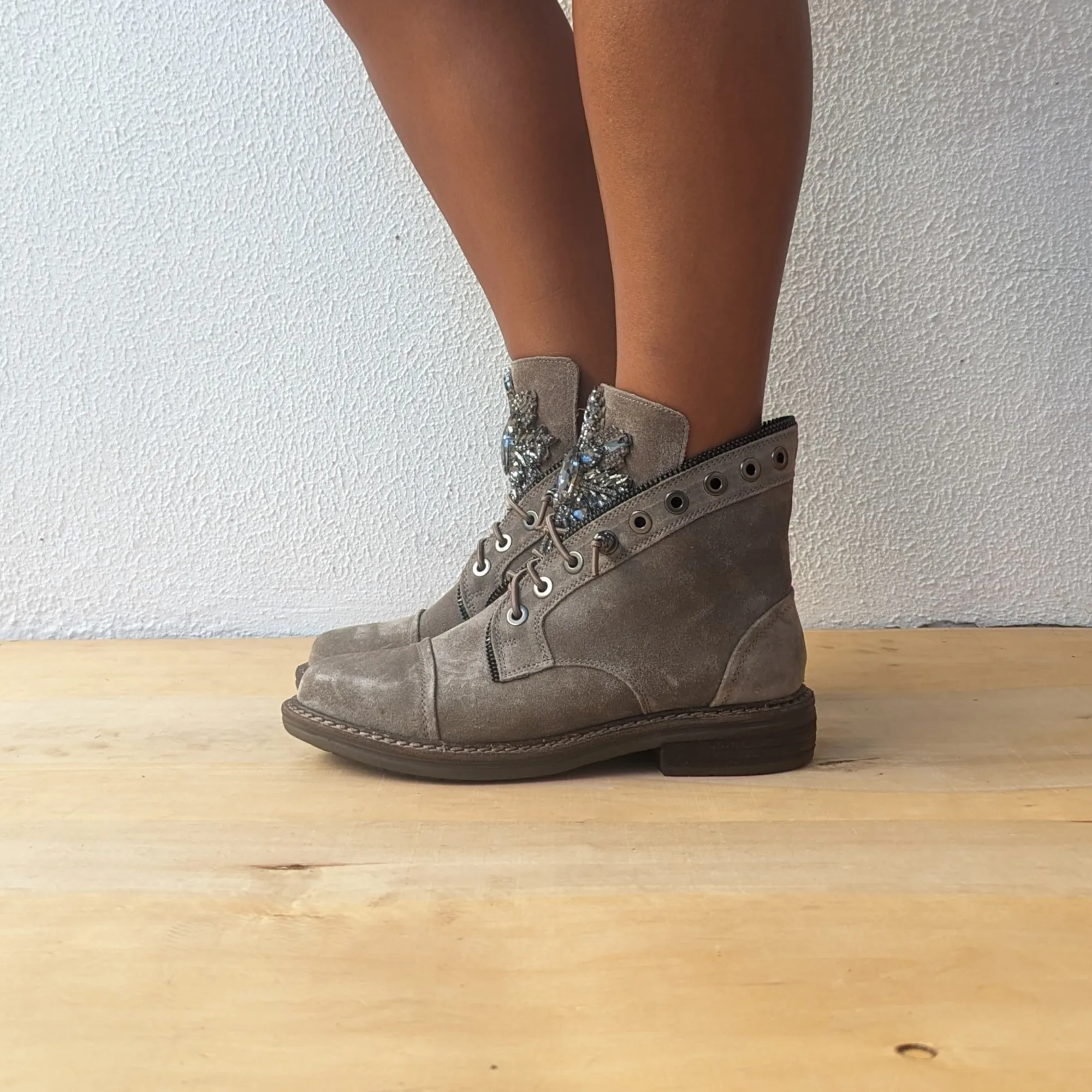 Botas ALMA EN PENA Crosta Taupe I23600