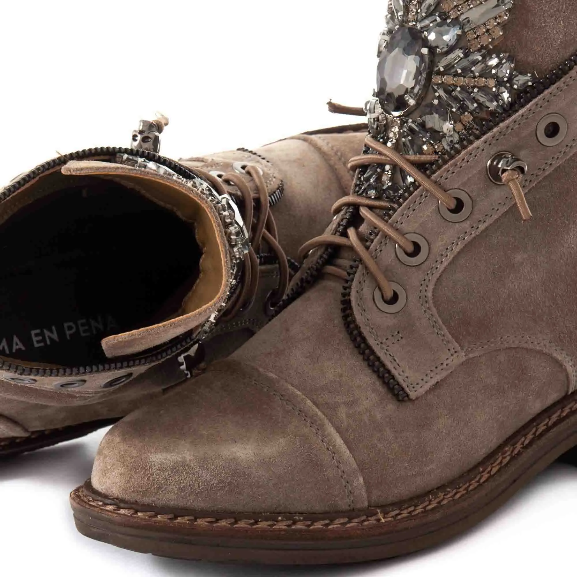 Botas ALMA EN PENA Crosta Taupe I23600