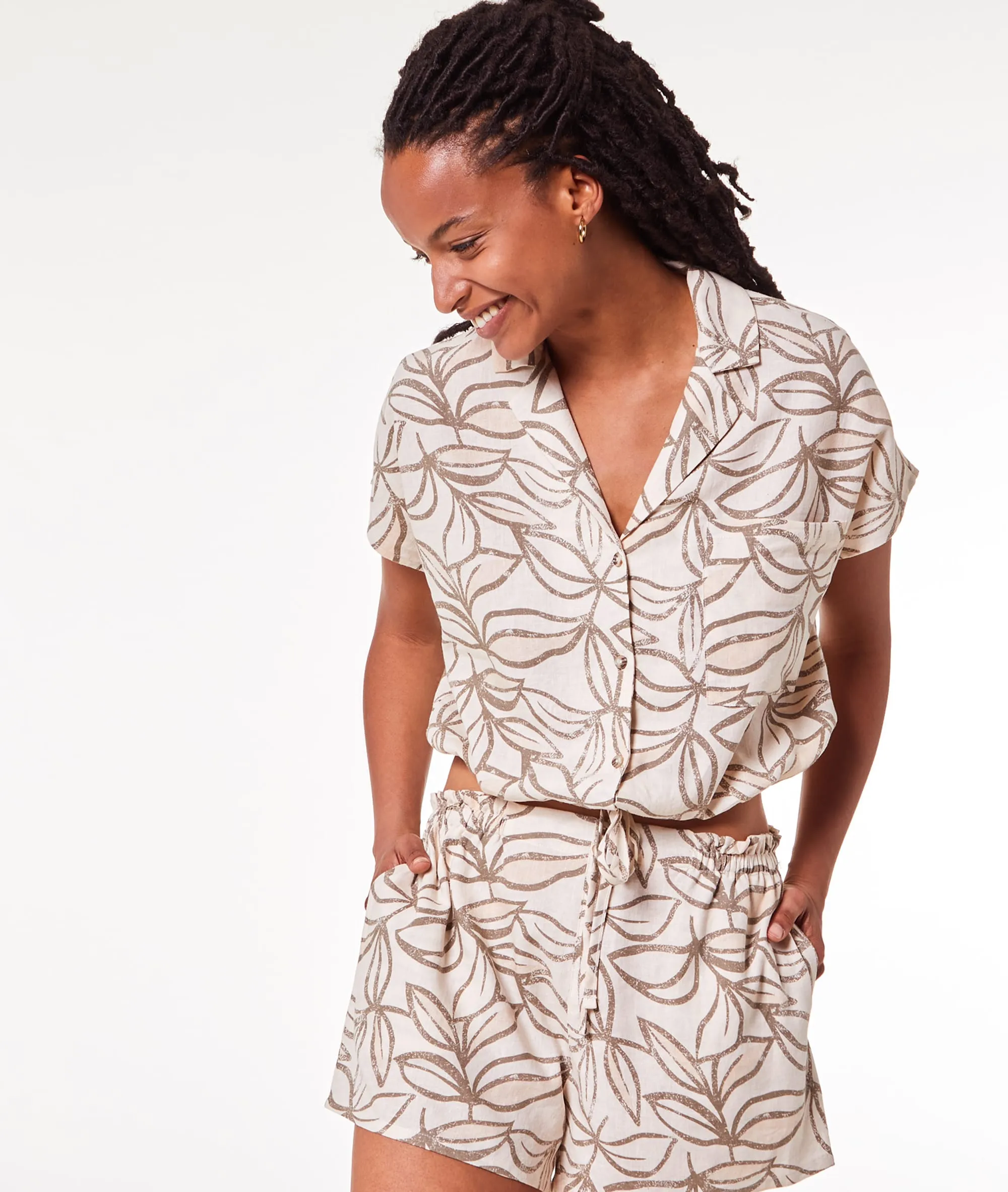 CAMISA CORTA ESTAMPADO FLORAL RYMEL PERLE  ETAM