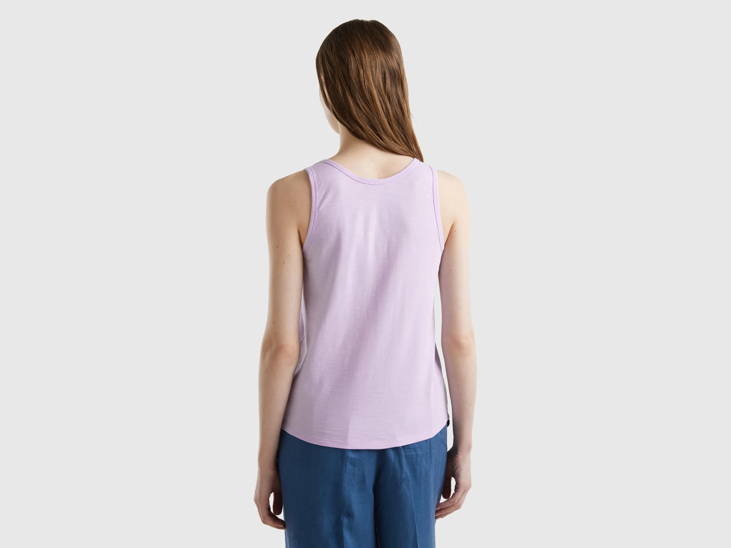 Camiseta de tirantes de algodón ligero