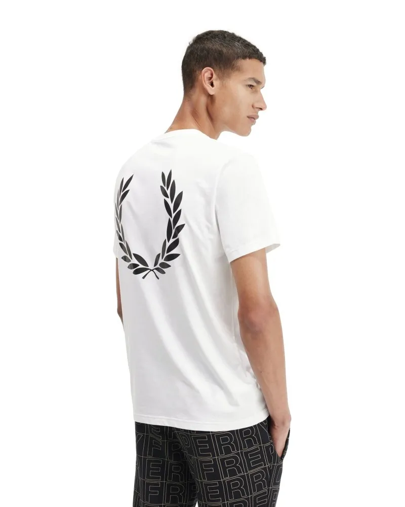 Camiseta fred perry blanca 100 rear powder laurel graphic tee