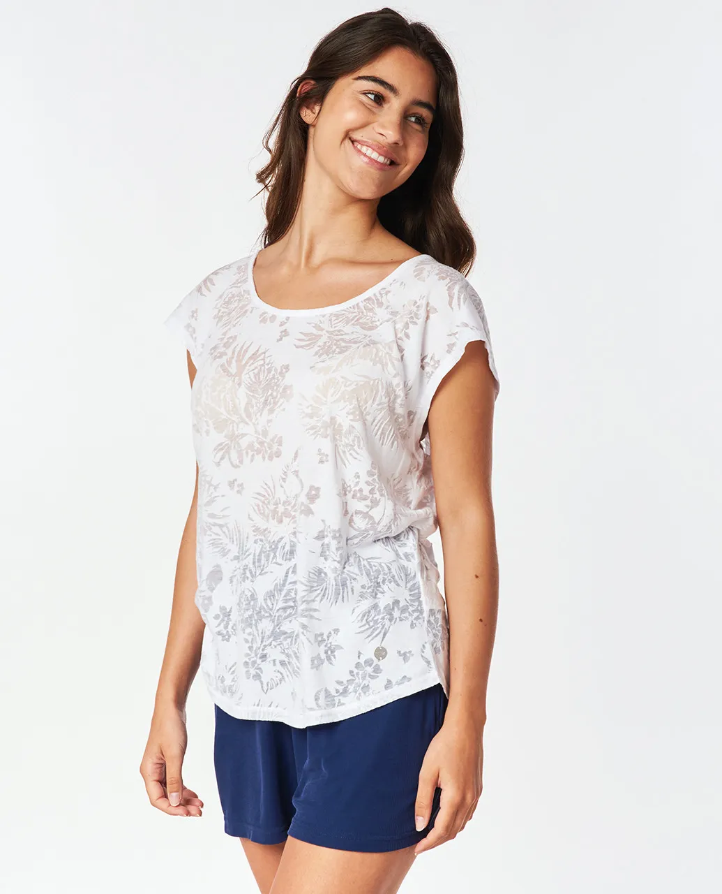 CAMISETA RIP CURL MANGA CORTA PARA MUJER ON THE COAST TEE REF. GTERH5 OPTICAL WHITE BLANCA