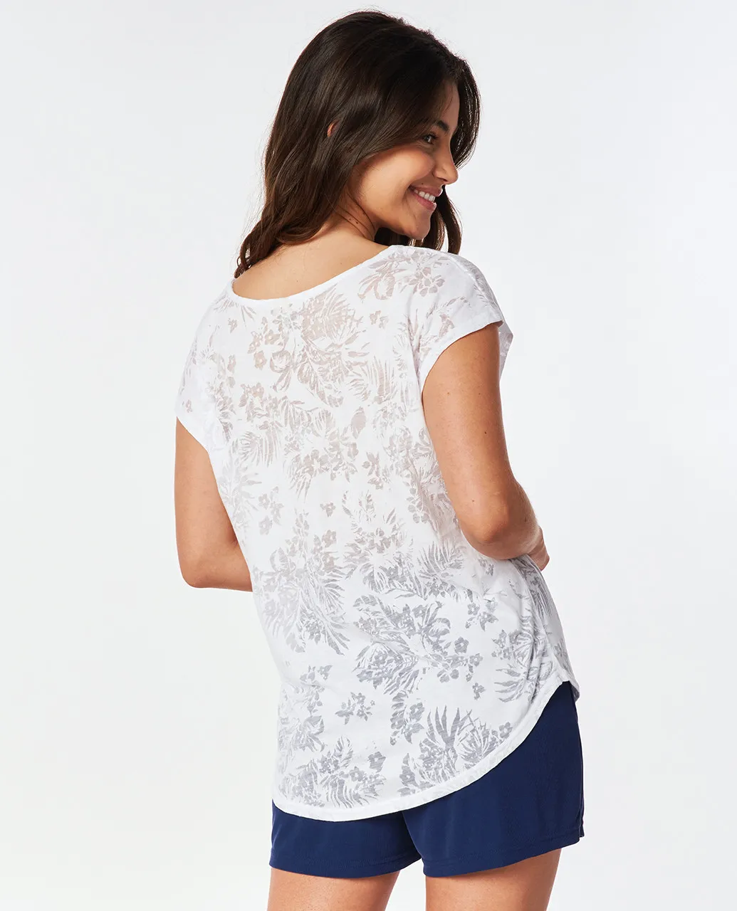 CAMISETA RIP CURL MANGA CORTA PARA MUJER ON THE COAST TEE REF. GTERH5 OPTICAL WHITE BLANCA
