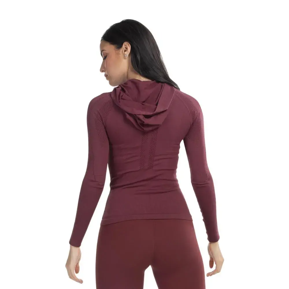 Chaqueta deportiva con cierre y capucha
