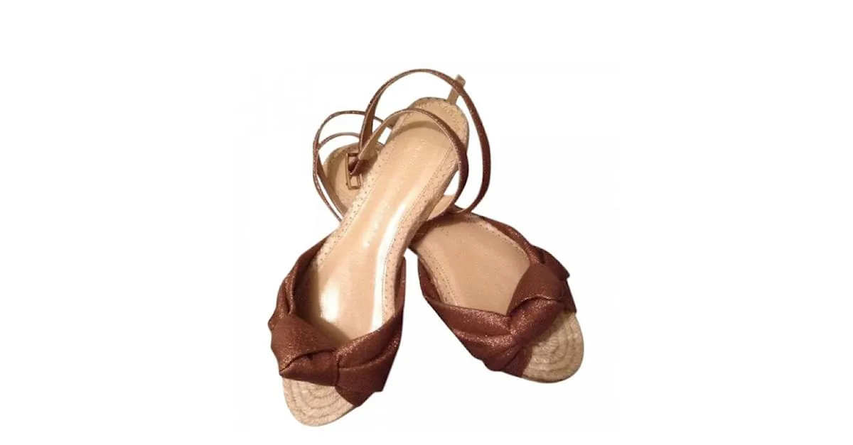 Charlotte Olympia Sandalias marinas Caramelo 