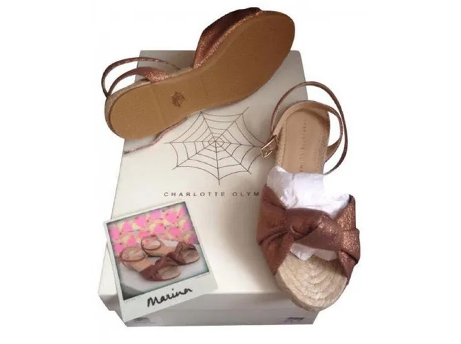 Charlotte Olympia Sandalias marinas Caramelo 