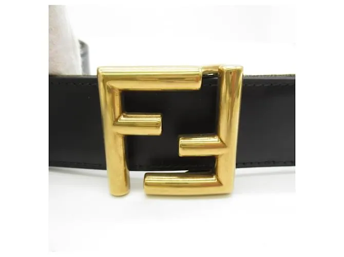 Cinturón estándar de cuero negro Fendi 