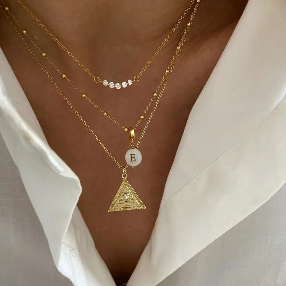 Collar Akil