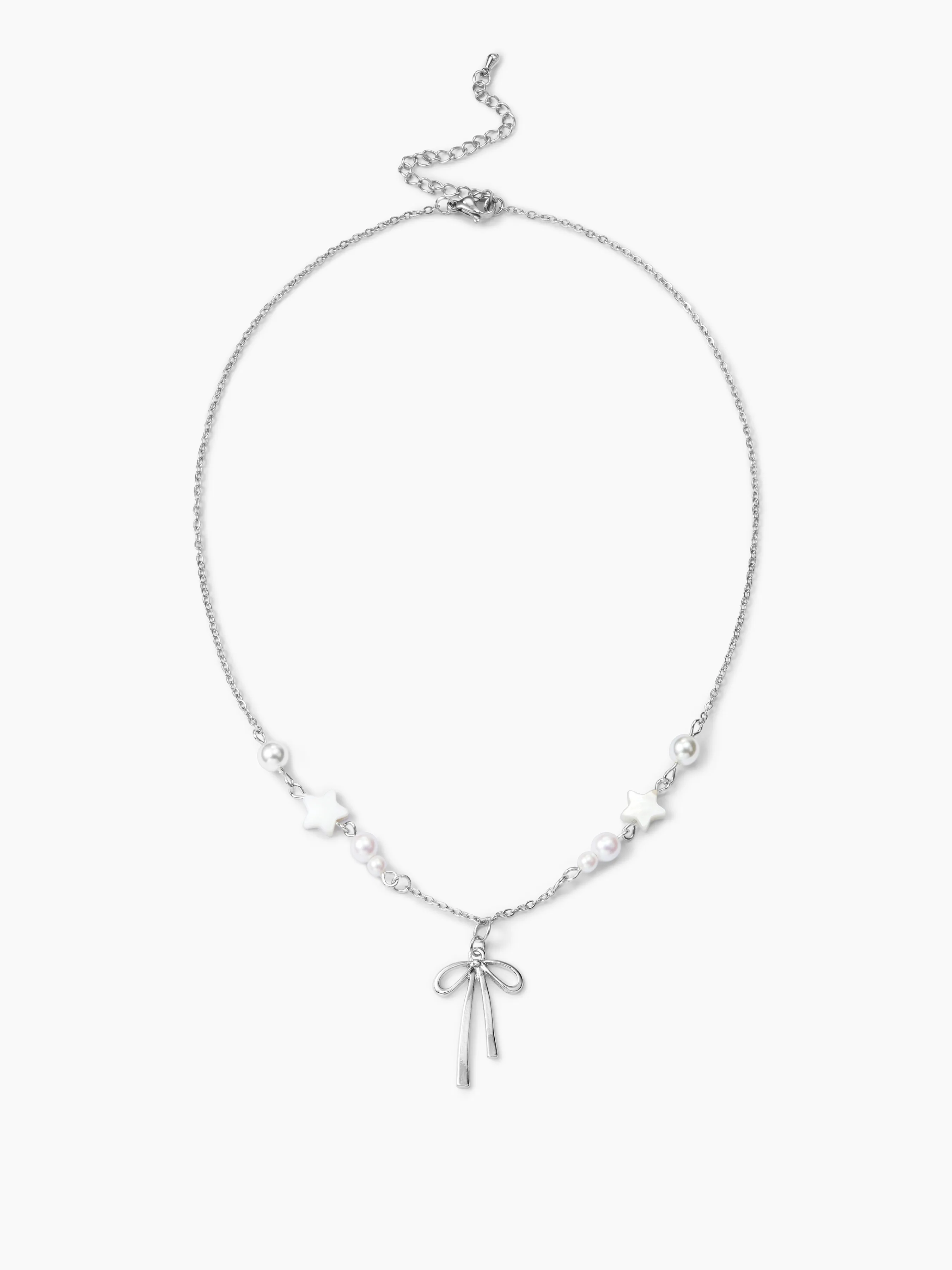 Collar con colgante de lazo