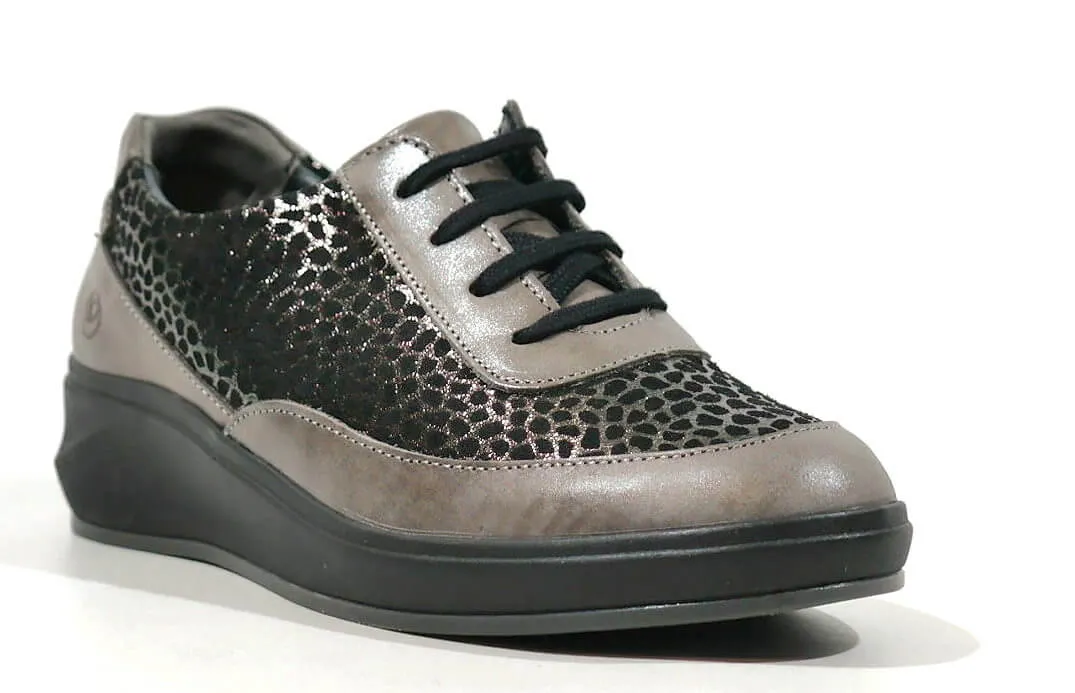 Deportivos confort para mujer con print leopardo