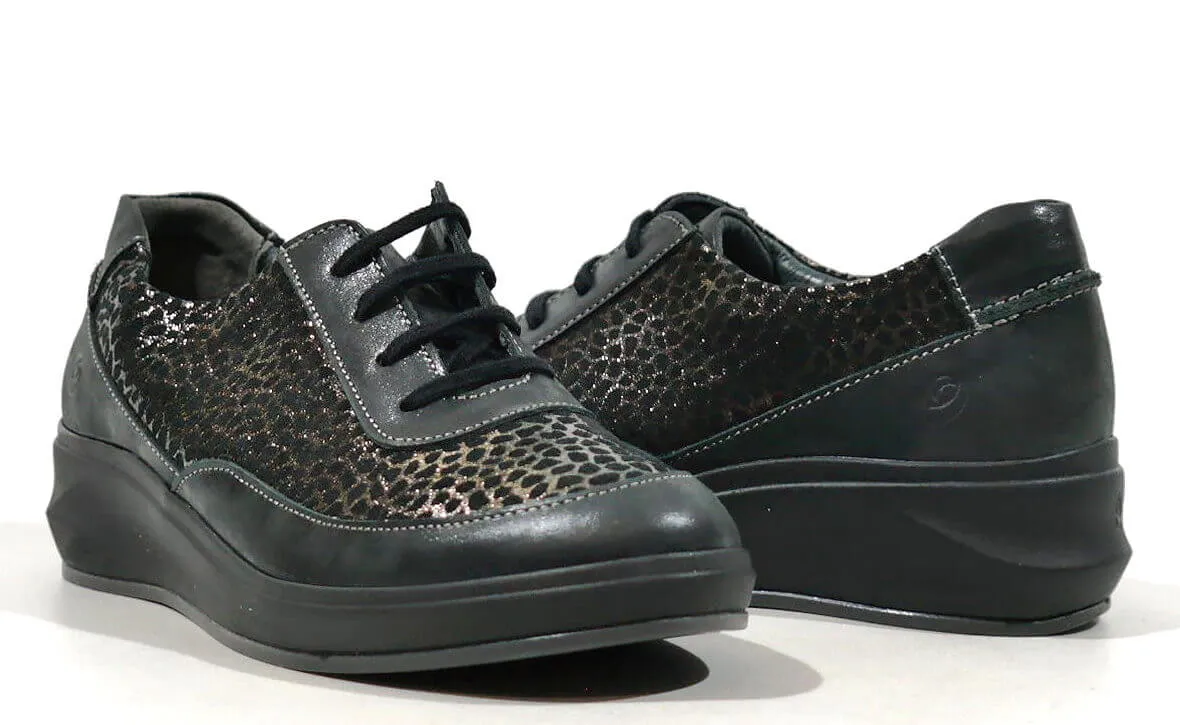 Deportivos confort para mujer con print leopardo