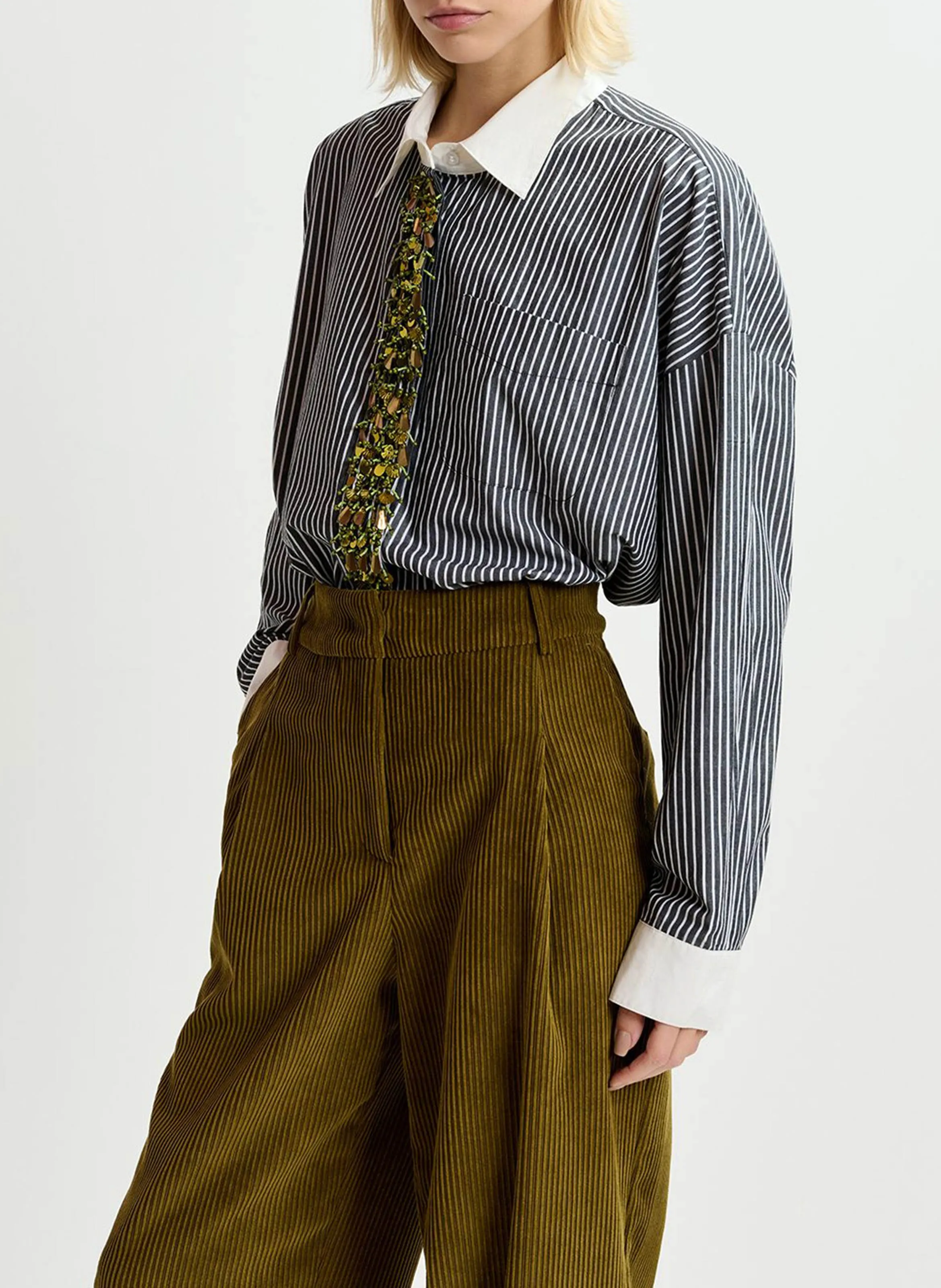ESSENTIEL ANTWERP GAIL  CAMISA DE ALGODóN CON CUELLO CLáSICO EN NEGRO
