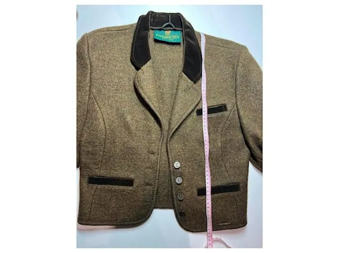 Giesswein Chaquetas Caqui Marrón claro 