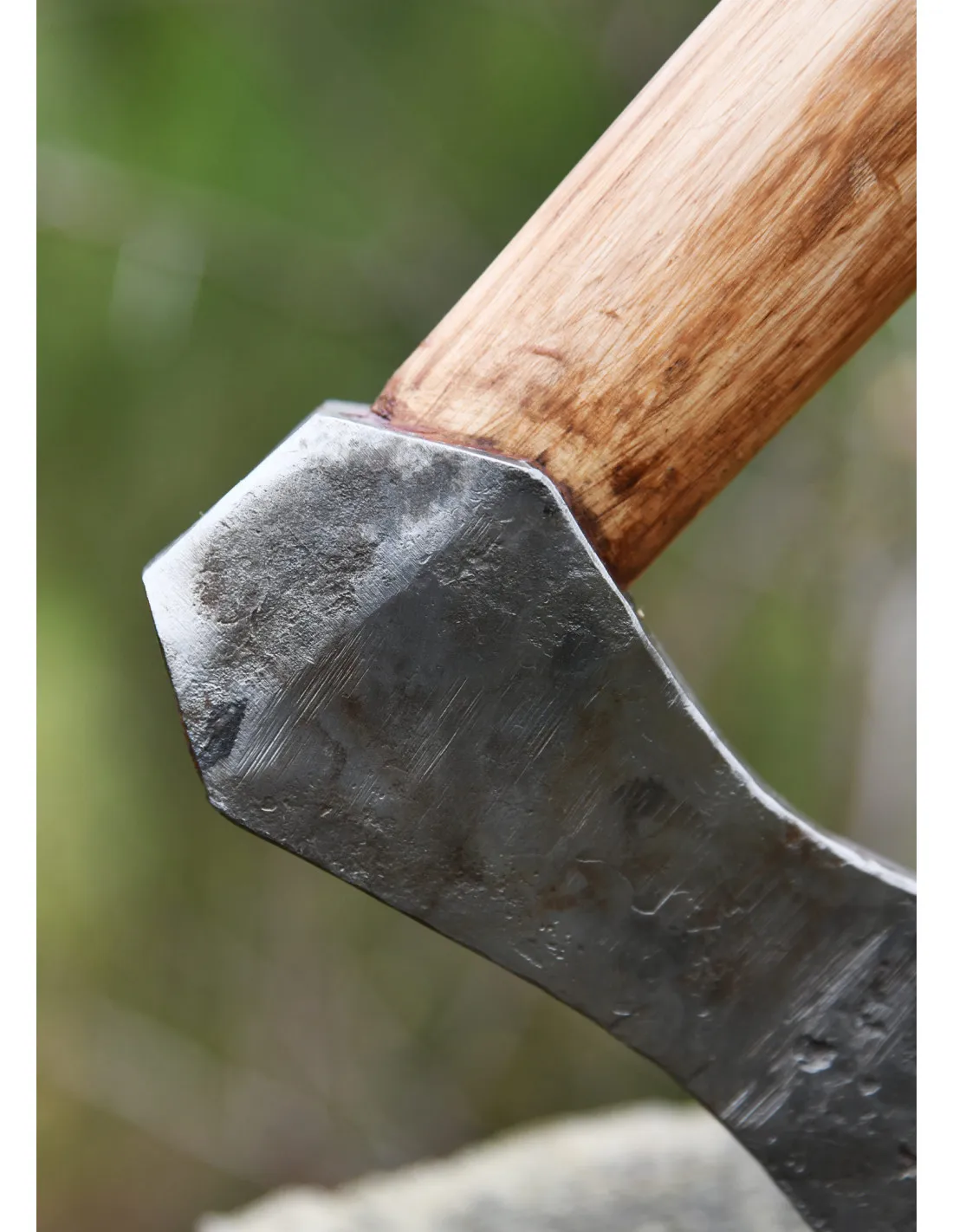 Hacha Vikinga en acero forjado a mano, tipo K (60 cm.)