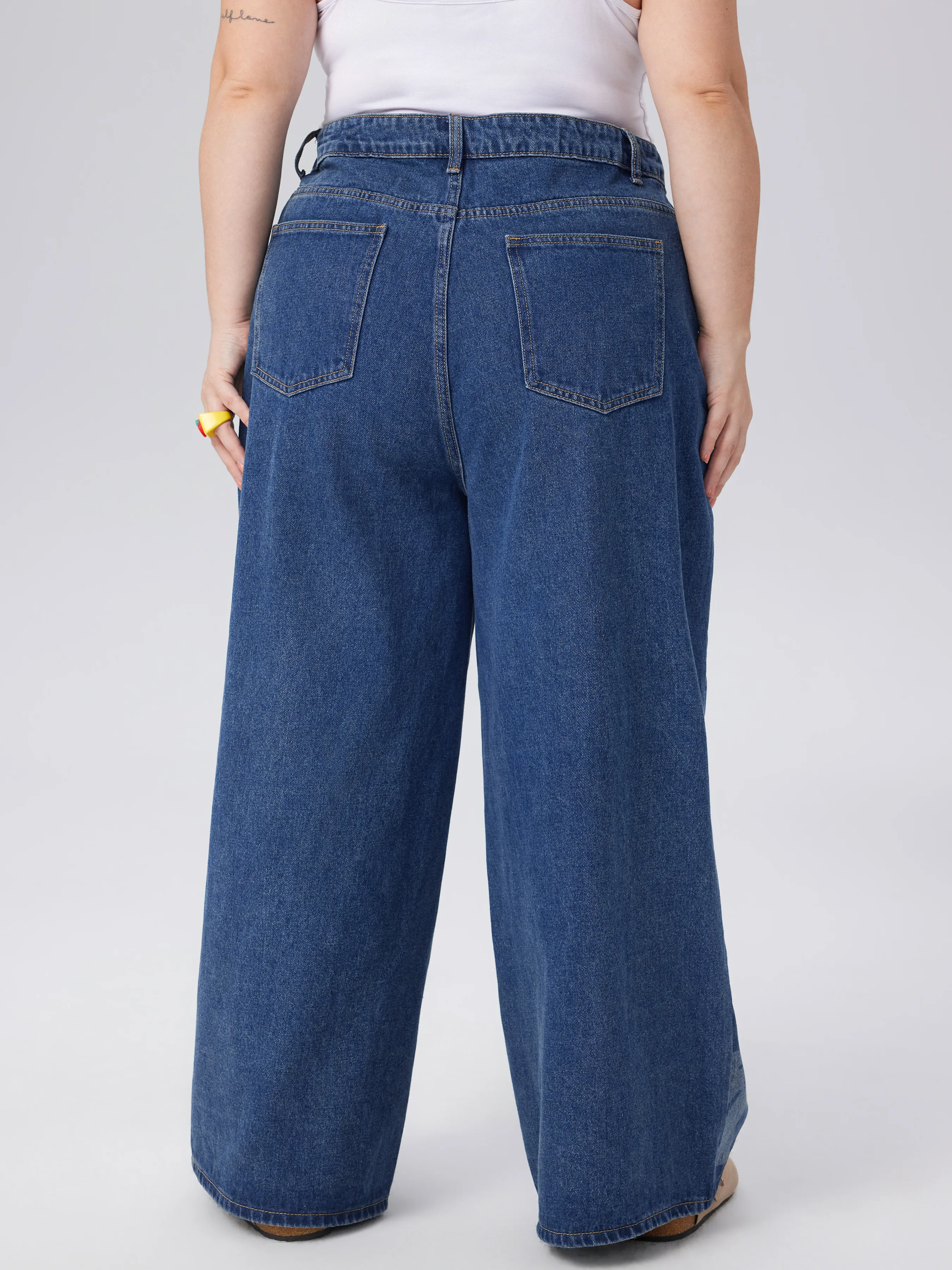  Jeans de pierna ancha con gráfico de colocación de cintura media de denim Curvy