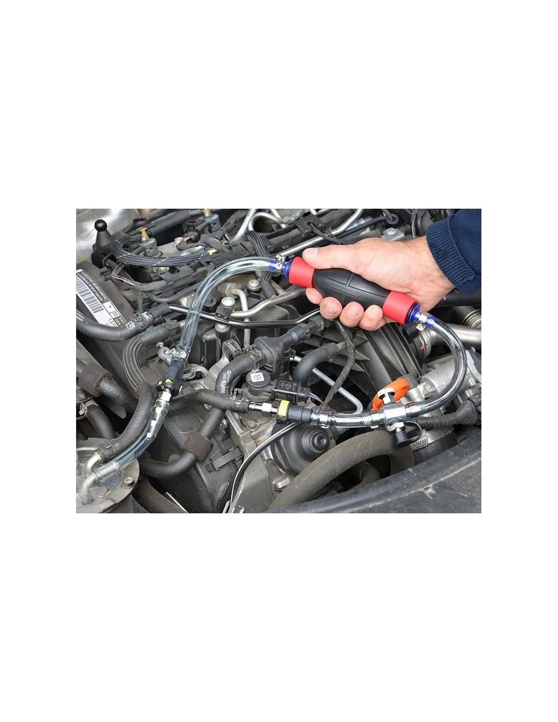 Kit purgador y sangrador de sistemas de combustible diesel