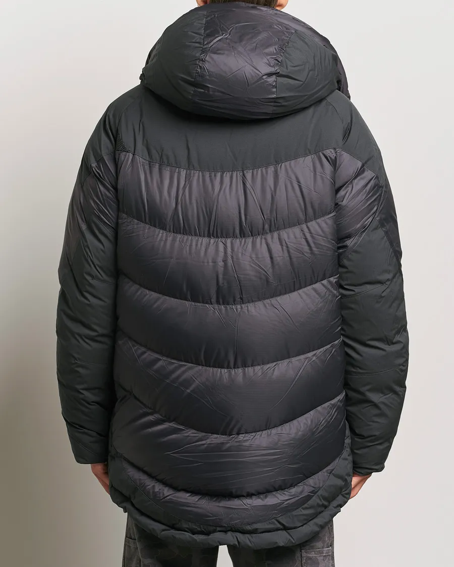 Klättermusen Nifelheim Puffer Down Jacket Raven