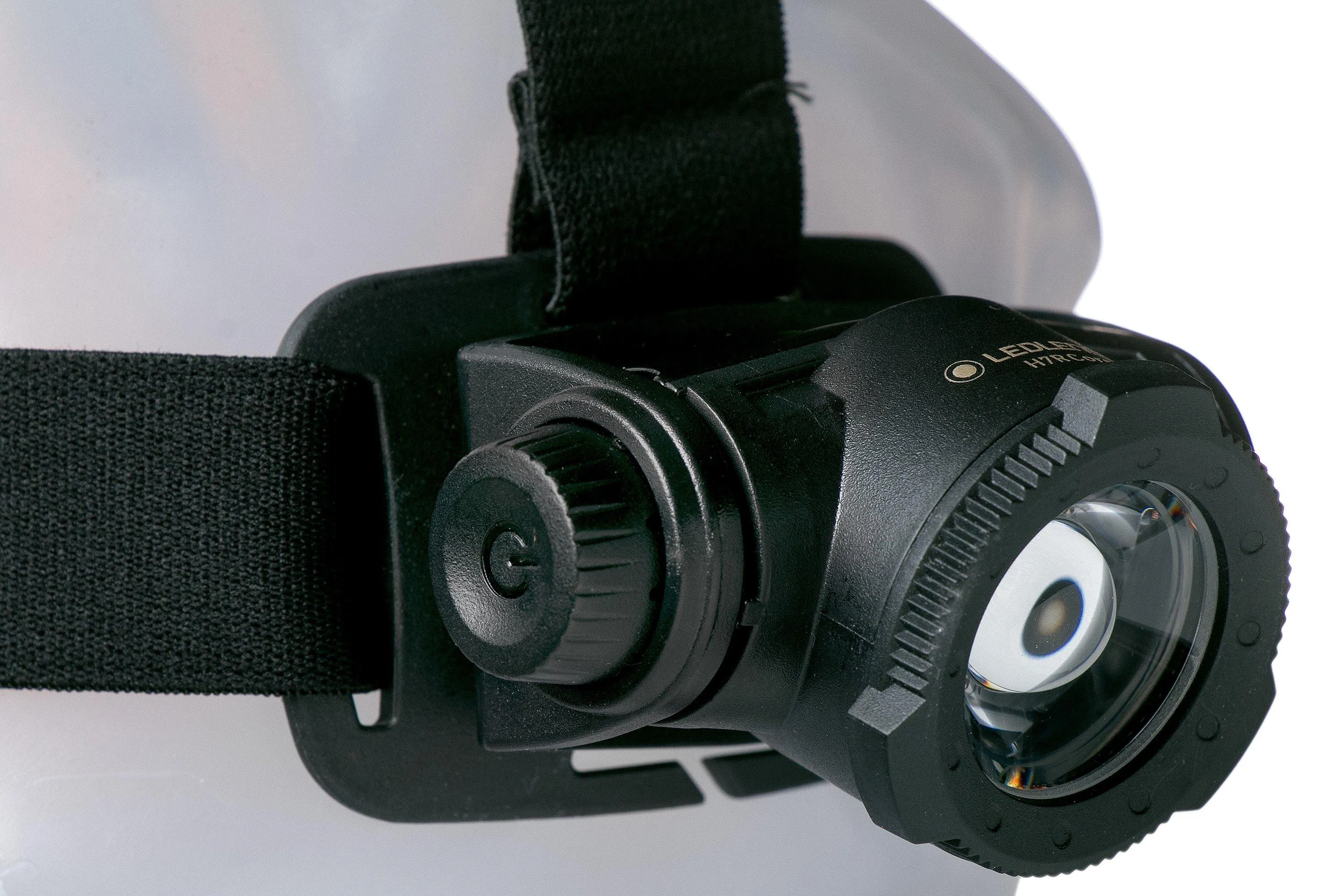 Ledlenser H7R Core linterna frontal recargable