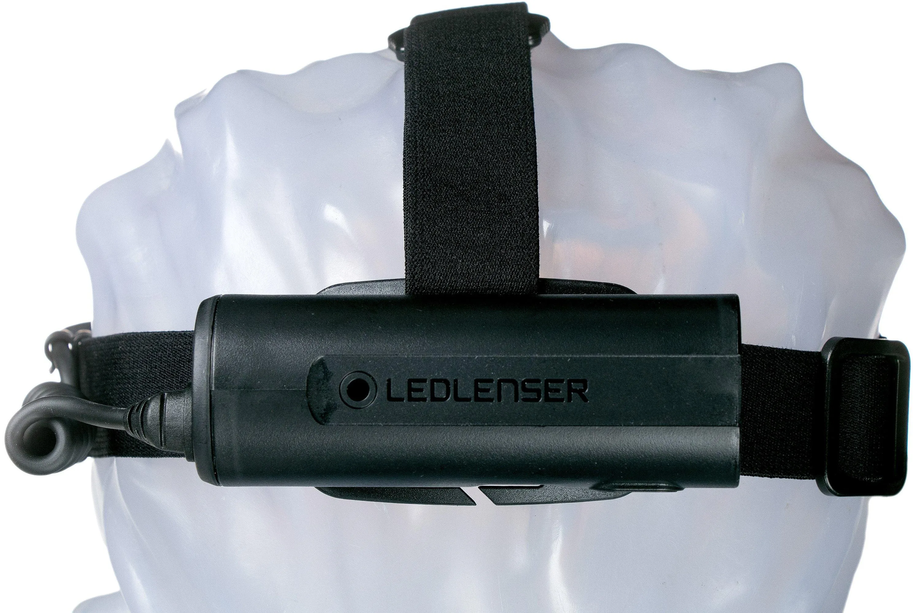 Ledlenser H7R Core linterna frontal recargable