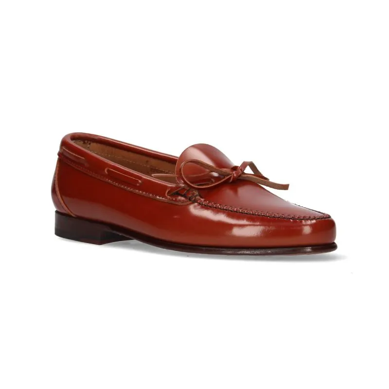 Mocasín con lazo Nobel