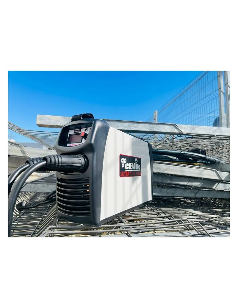 Máquina de soldar Cevik ULTRA170PLUS | MMA