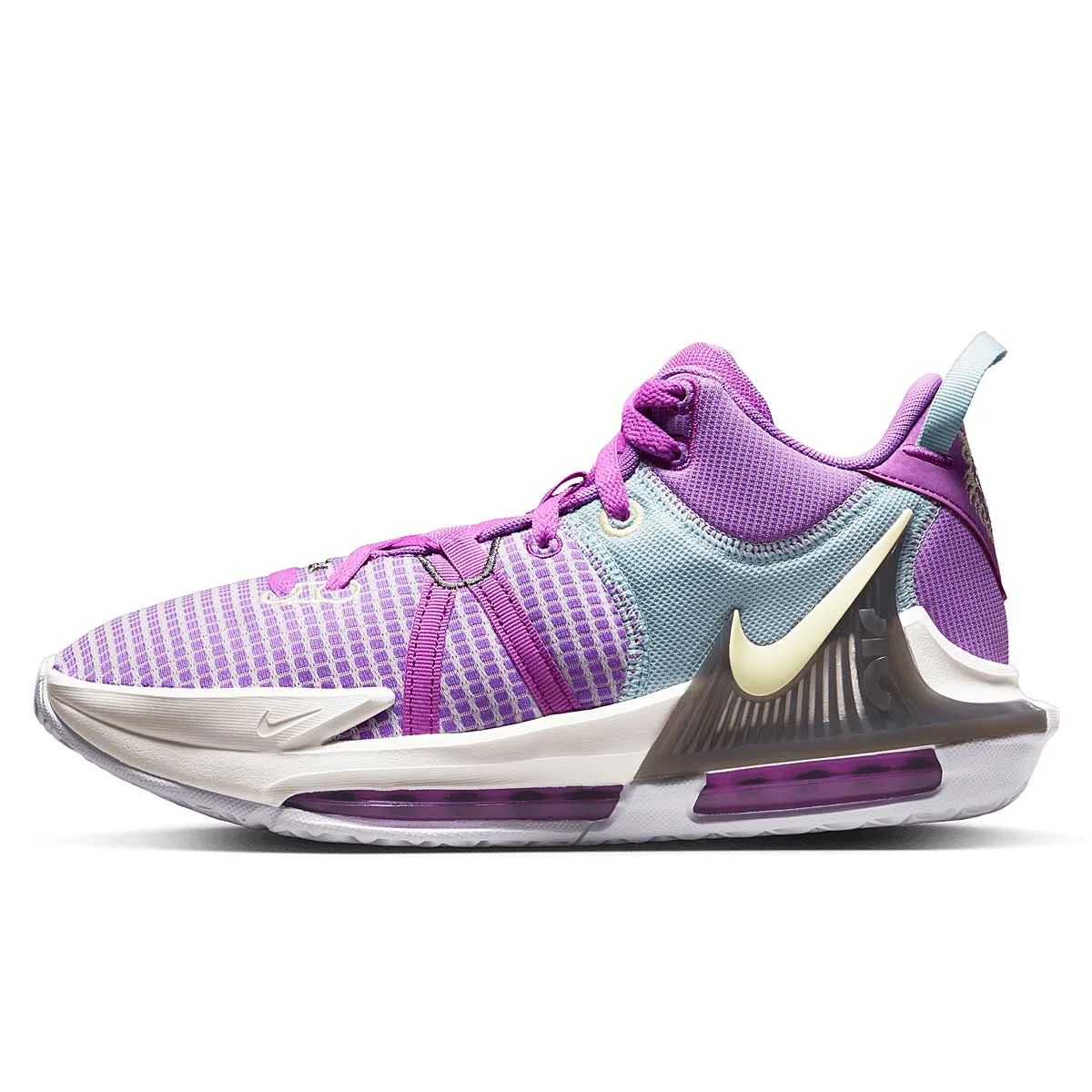 Nike LEBRON WITNESS 7