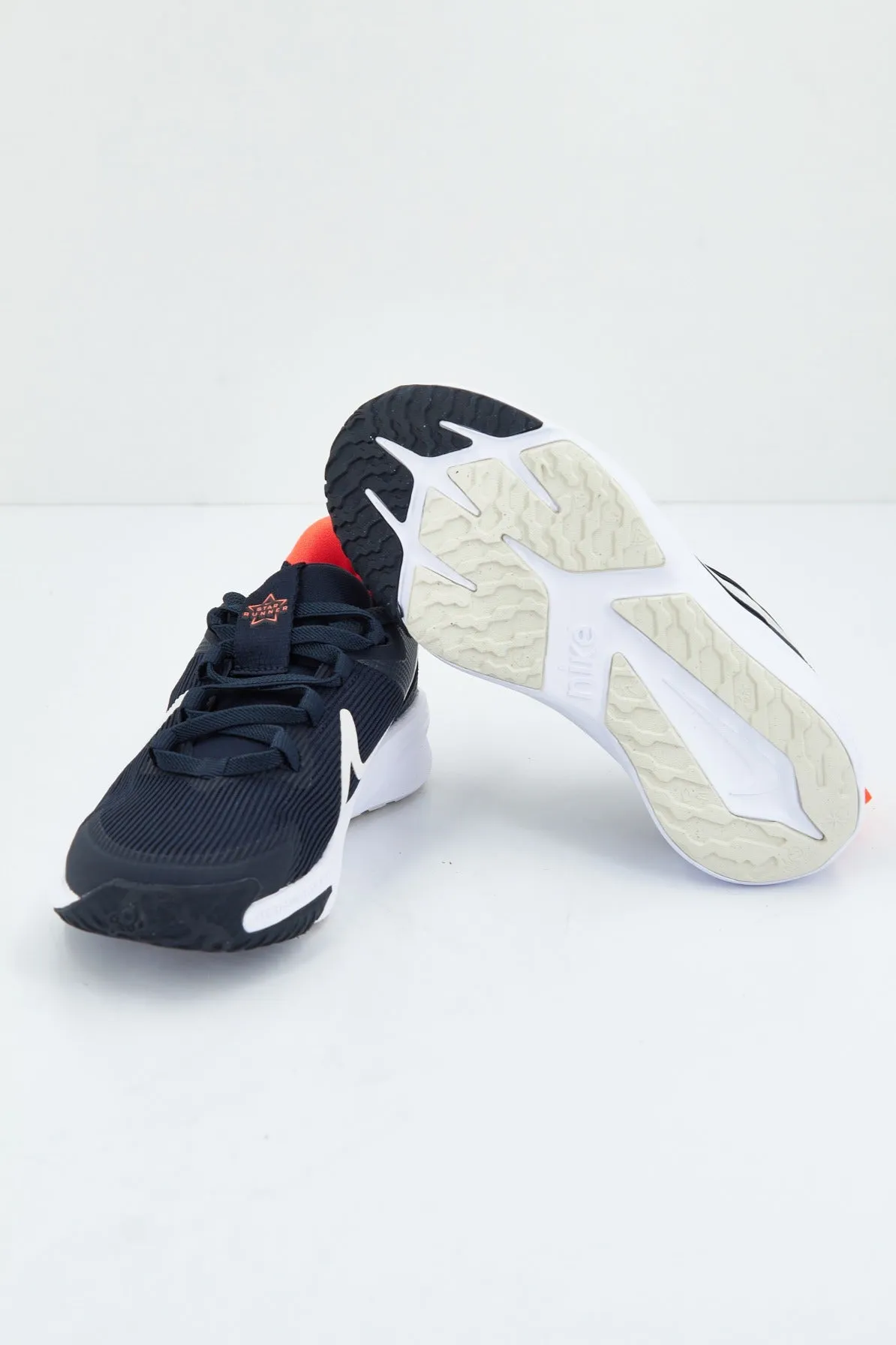 NIKE STAR RUNNER 4