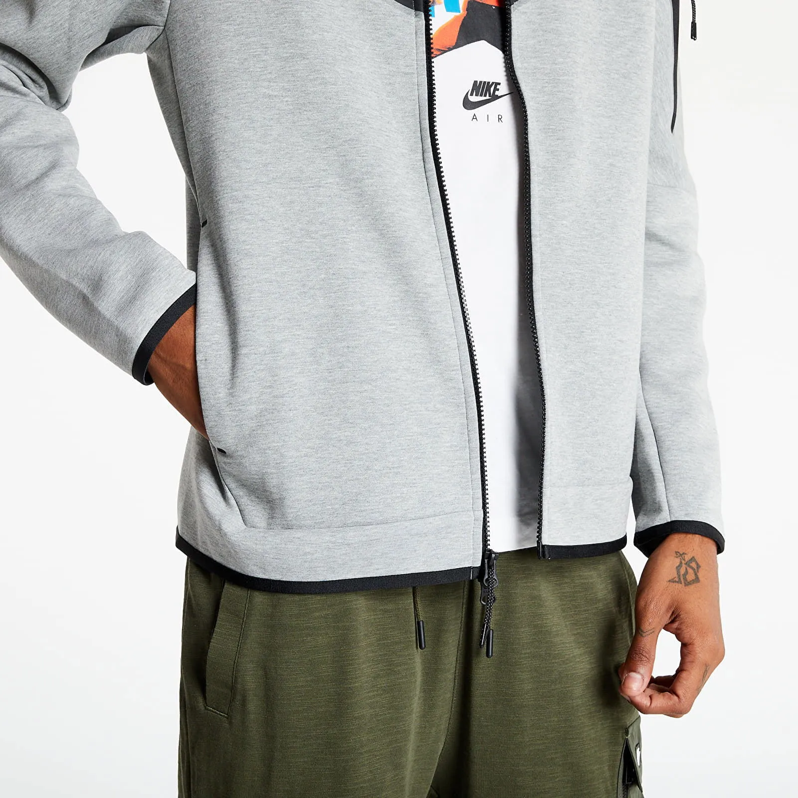 NIKE TECH FLEECE FULLZIP HOODIE