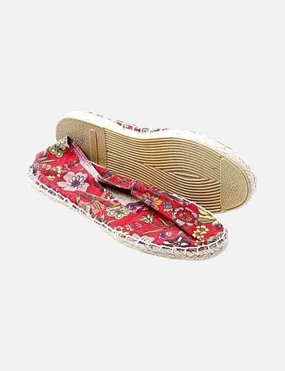 NoName Alpargata roja estampado floral