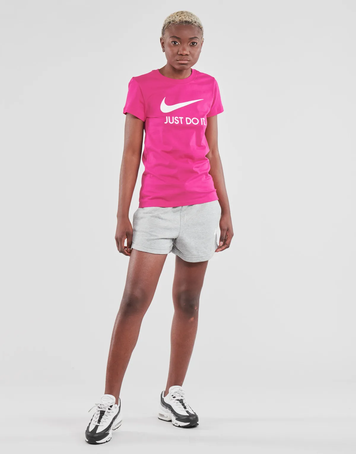 NSESSNTL FLC HR SHORT FT