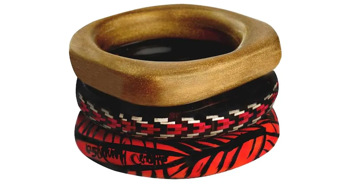 Otras joyas Autre Marque Alfonso Mendoça, brazaletes de lujo hechos a mano en colombia. Negro Roja Dorado 