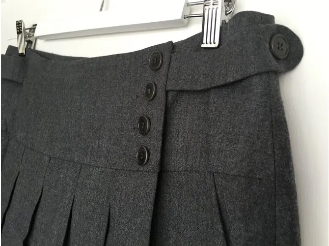 Pablo De Gerard Darel Afueras Gris 