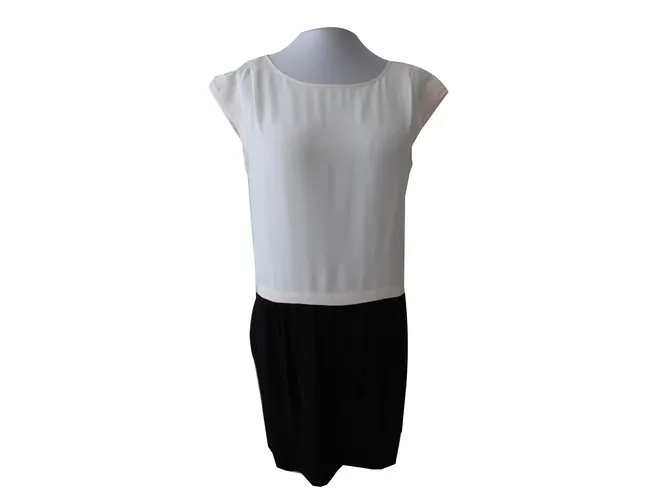 Pablo De Gerard Darel Vestido Negro Rosa 