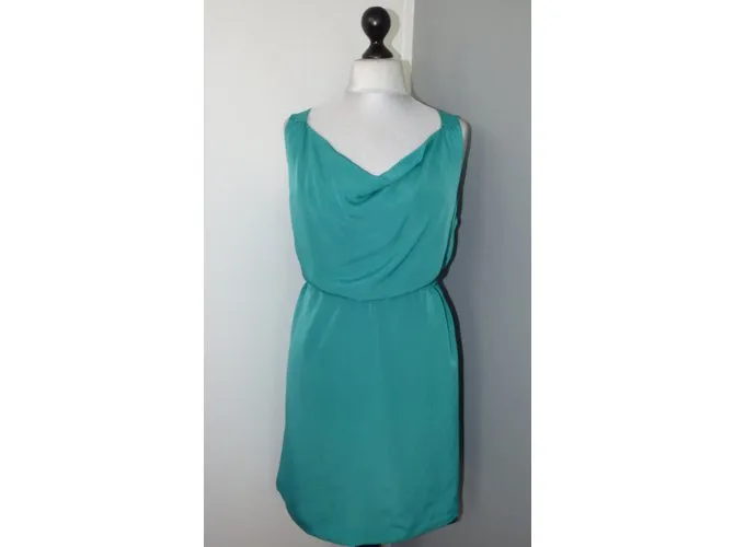 Pablo De Gerard Darel Vestidos Verde 