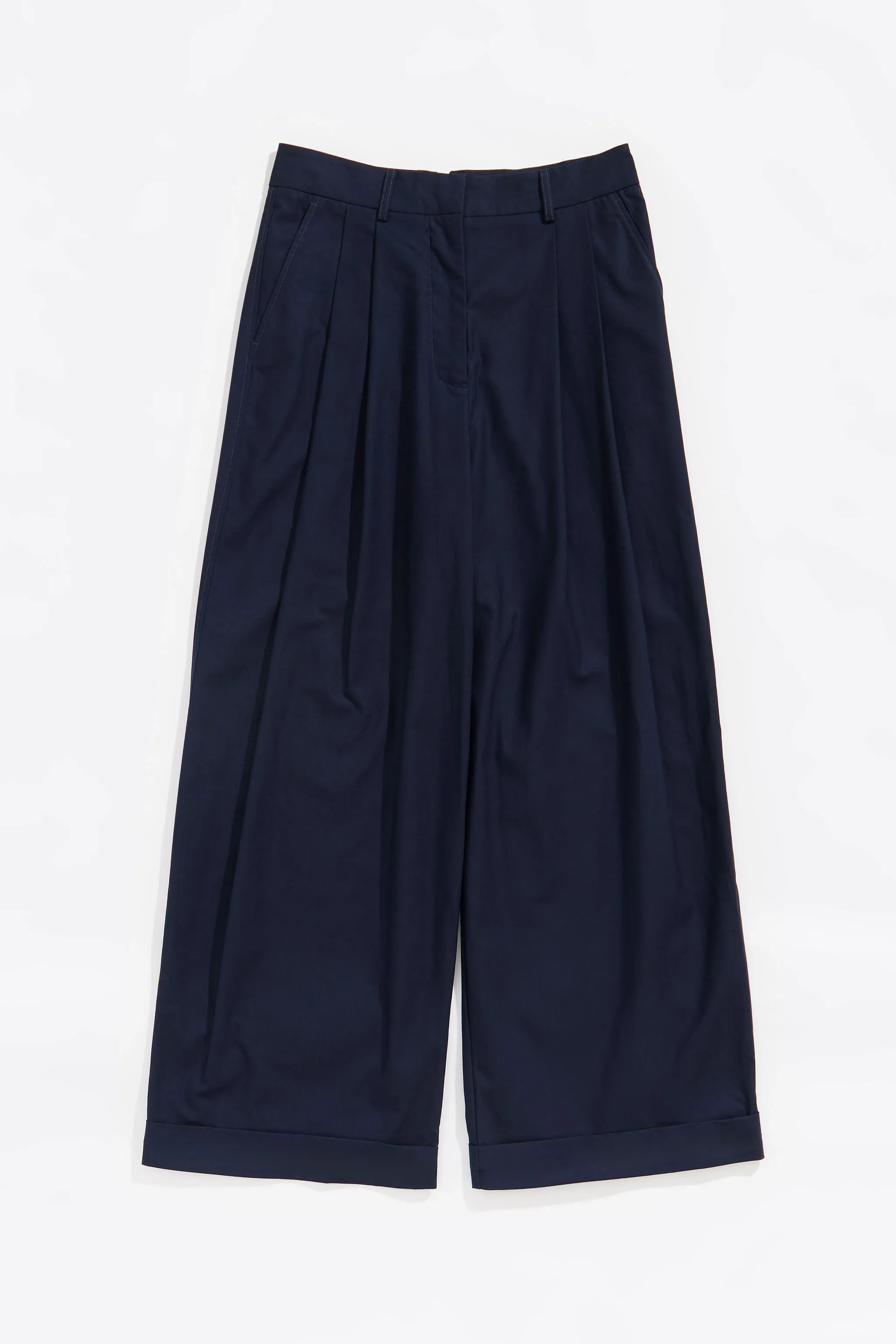 Pantalón campana pinzas azul marino