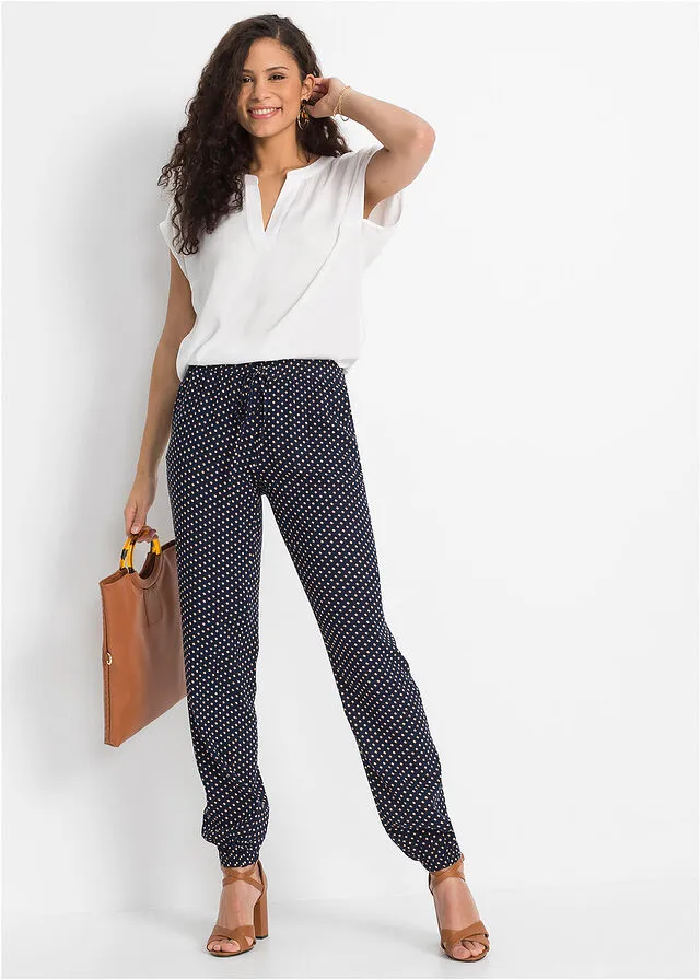 Pantalón ancho Azul oscuro con estampado gráfico