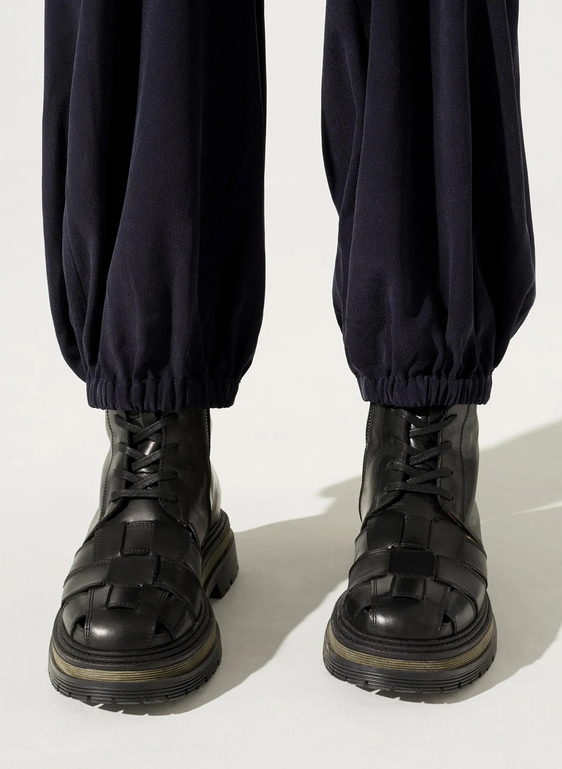 Pantalón ancho en azul