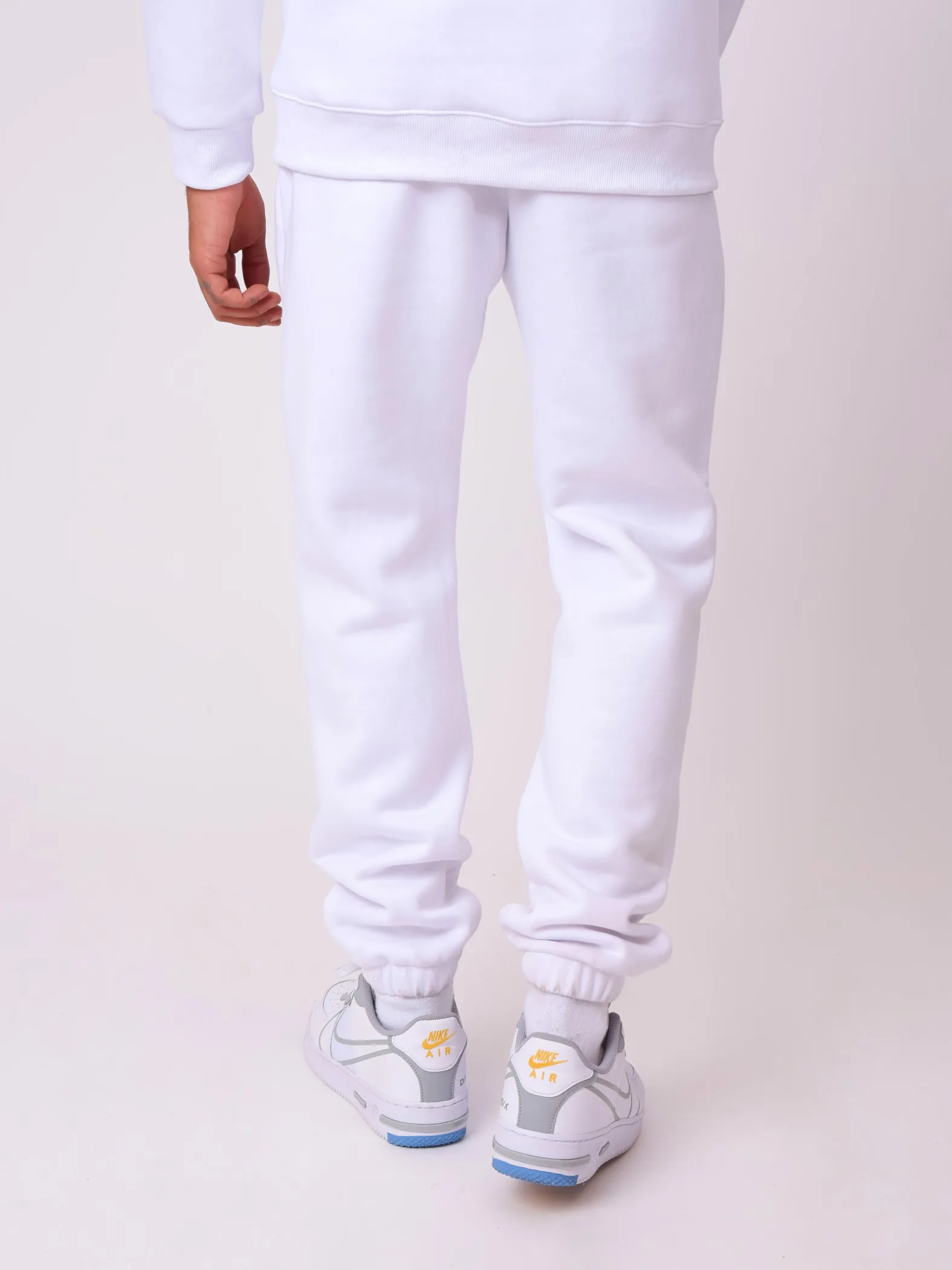 Pantalón de chándal con estampado de mariposas