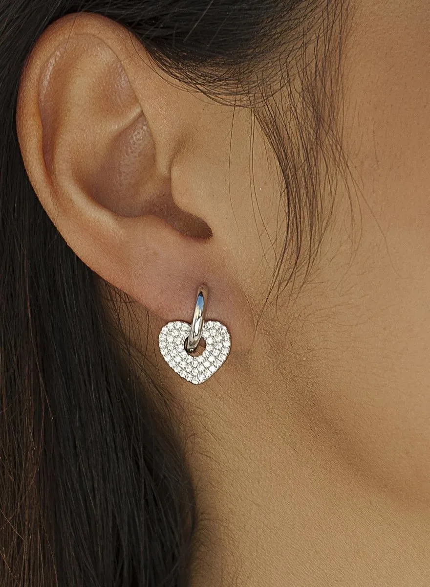Pendientes aros con colgantes motivo corazón en plata lisa