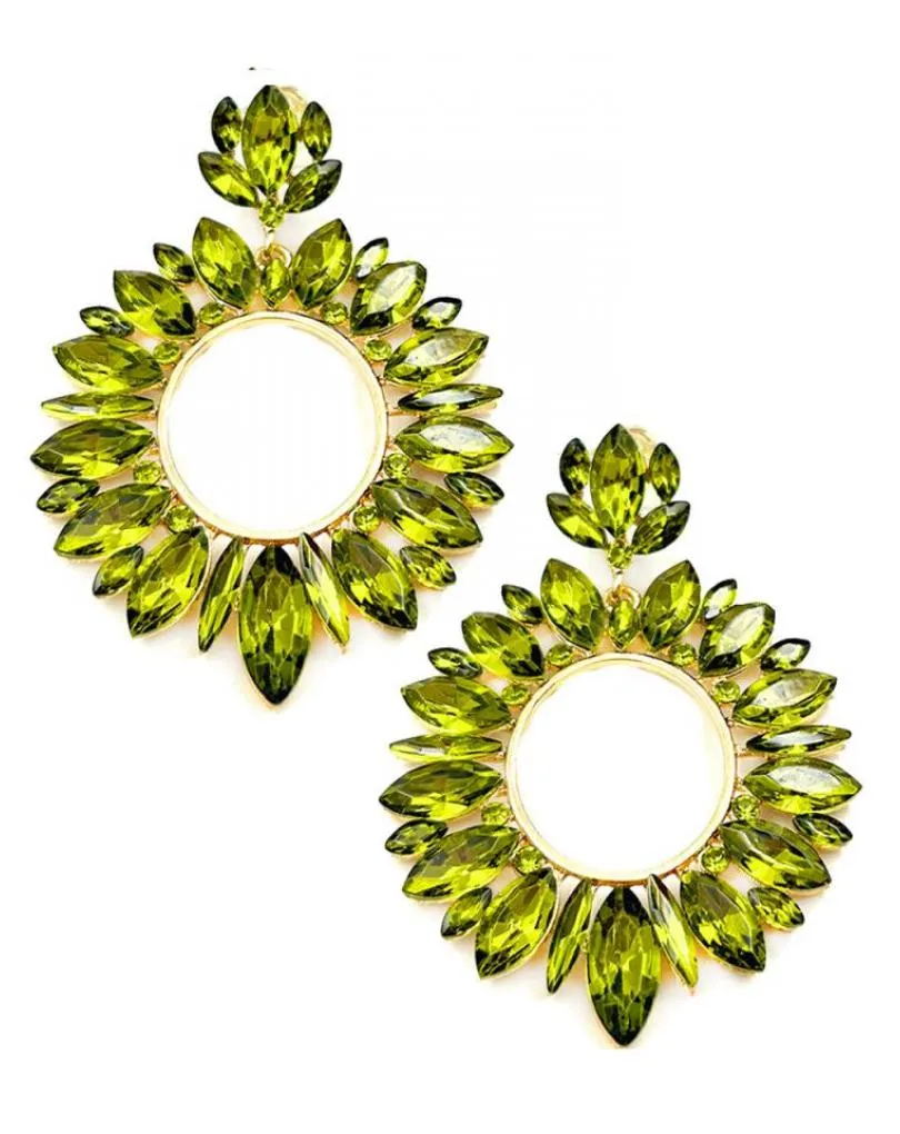 PENDIENTES DE FIESTA VERDES TONO MUSGO PARA LOOK DE NOCHE