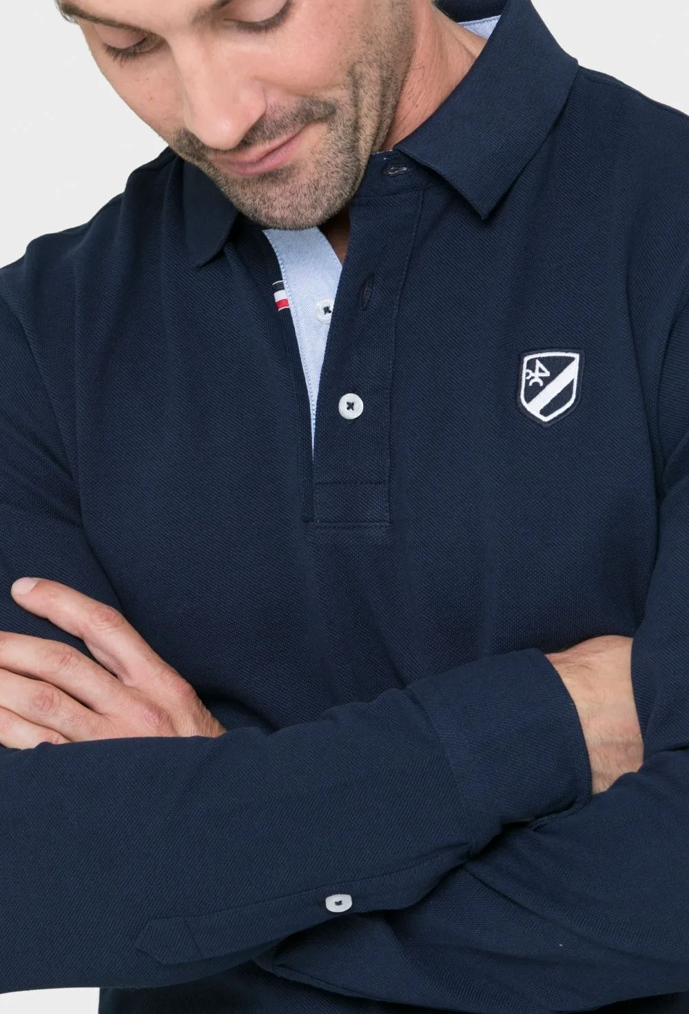 Polo clásico de manga larga color azul marino