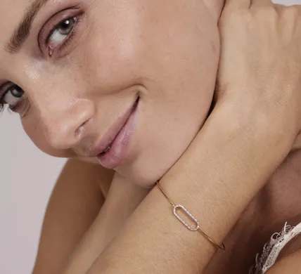 Pulsera Rigida Oro 18k Motivo Hebilla Diamantes GC039OA
