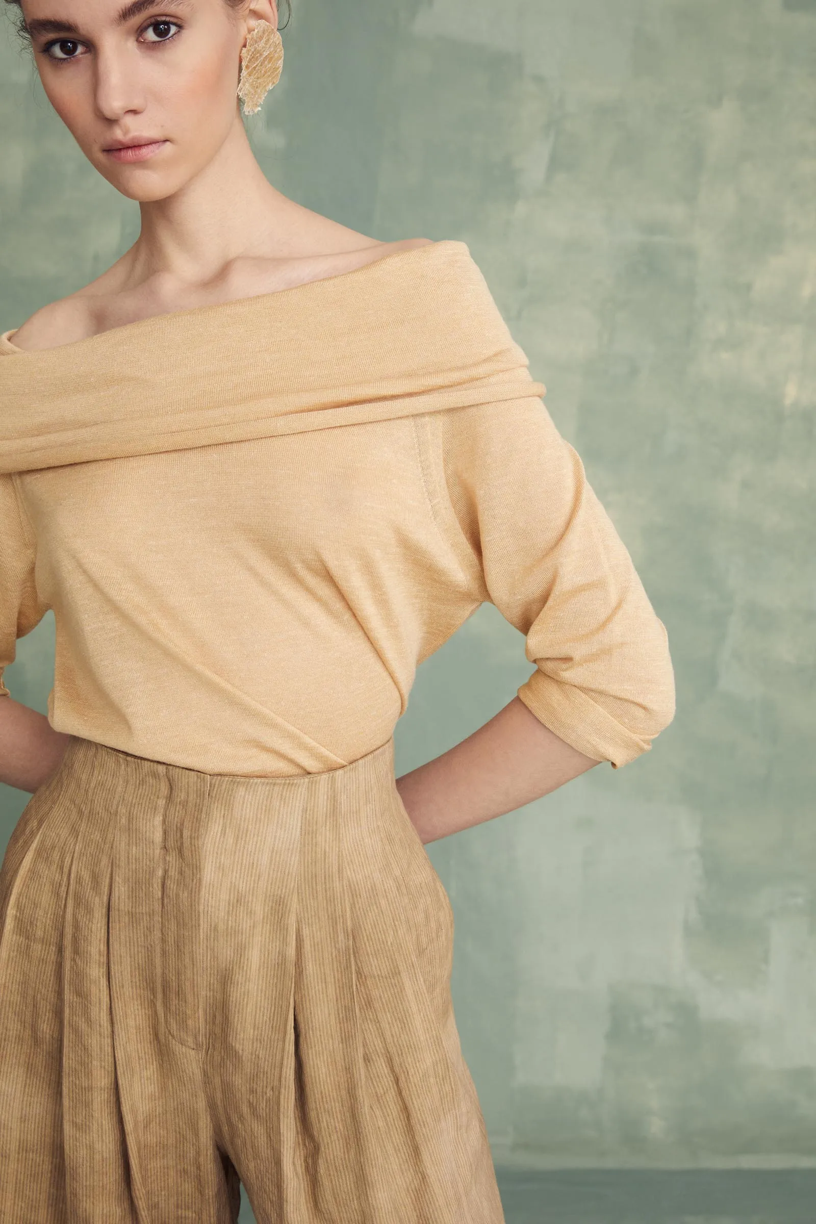 Romeo, gold linen blend knit top