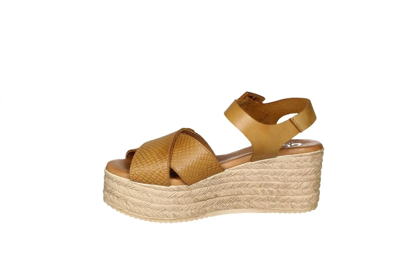 Sandalia Piel Serpi Cuero Cruzada Con Pulsera