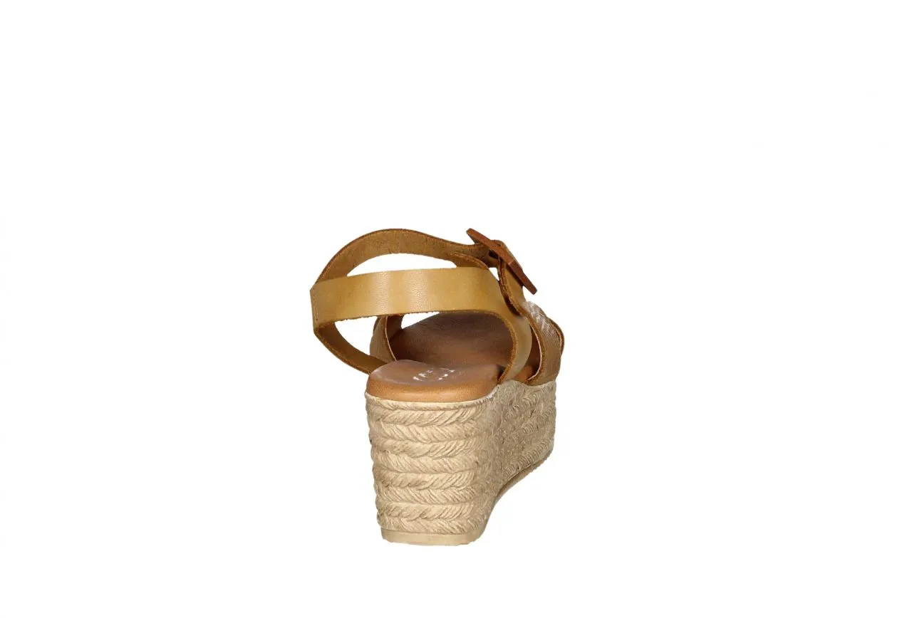 Sandalia Piel Serpi Cuero Cruzada Con Pulsera