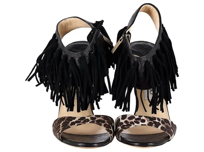 Sandalias con flecos y estampado de leopardo Jimmy Choo en cuero negro 
